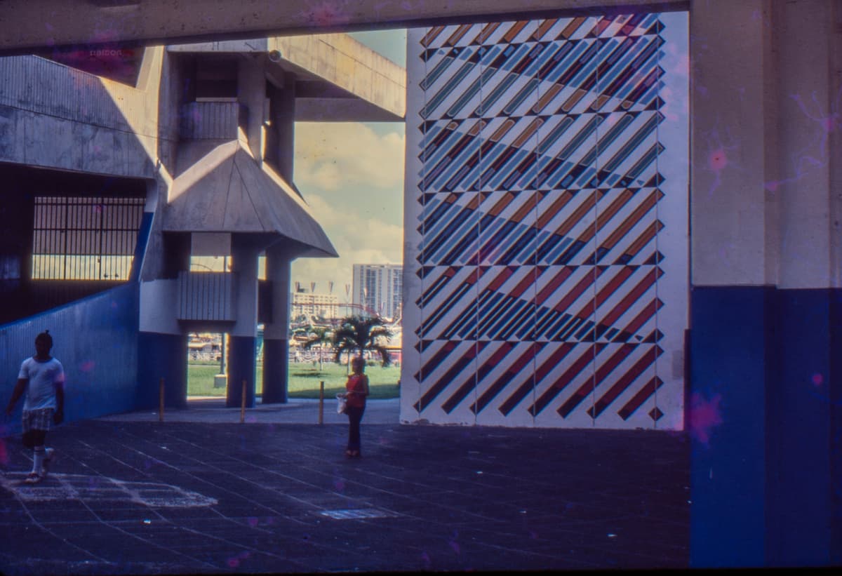 Mural Progresiones - Antonio Navia-3.jpg