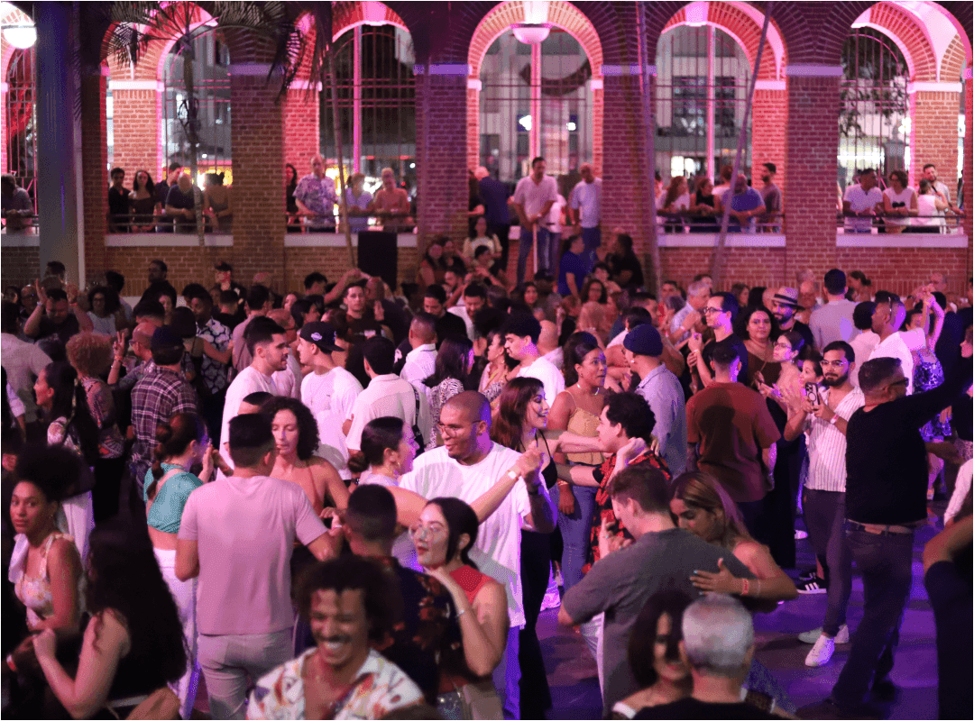 Salsa en el patio Recap TW.png